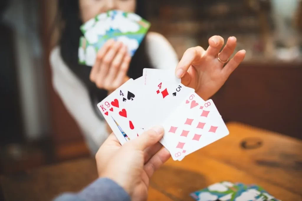 Techniques to Outsmart Your Opponents in Rummy